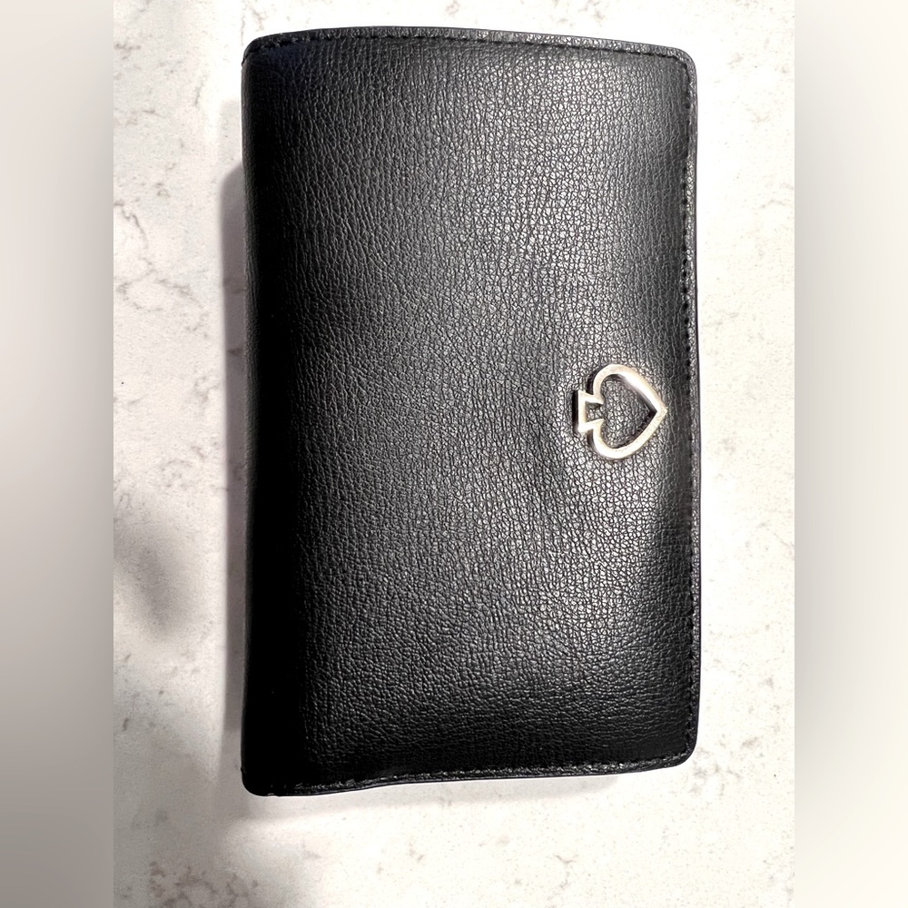 Kate Spade Small Bifold Wallet ♠️